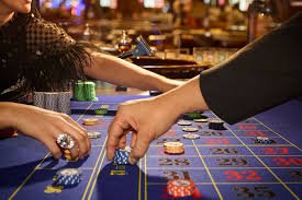 Live dealer chip management flow rakyatjp login live dealer managing betting round with digital chip stack visible